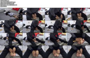 [新月原创] 玉箫同好定拍裸足涂油极品白里透红的玉足TK游戏 那笑声简直了足控的最爱-丝依依