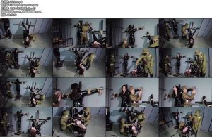 [樱束原创] 间谍姐妹花逃跑被抓回-丝依依