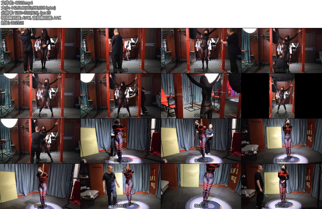 [随心原创] 杨蕊黑色马油衣门架固定放置-丝依依