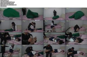 [一绳有你] 垂死挣扎高颜值女生陈好惨遭绑匪捂晕塞嘴装麻袋挣扎叫喊捆绑时挣扎幅度好大劲可把绑匪累坏了使劲挠脚心-丝依依